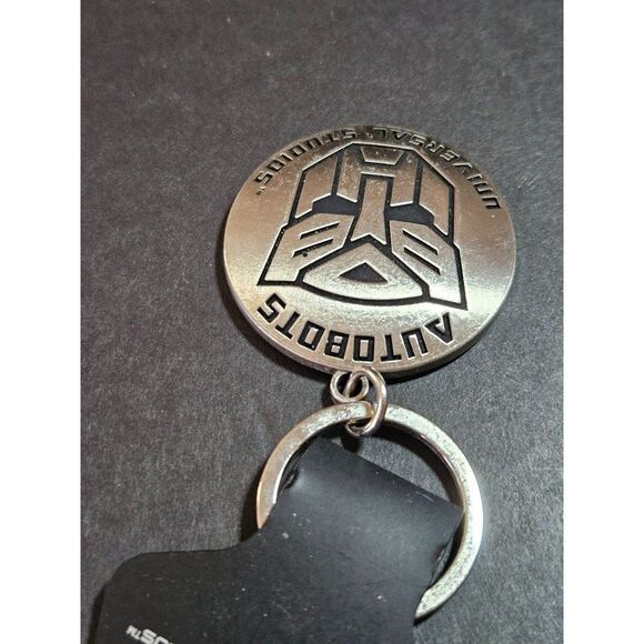 Autobots silver tone keychain - Picture 3 of 9